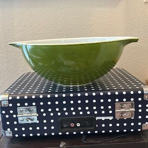 Pyrex Green Bowl